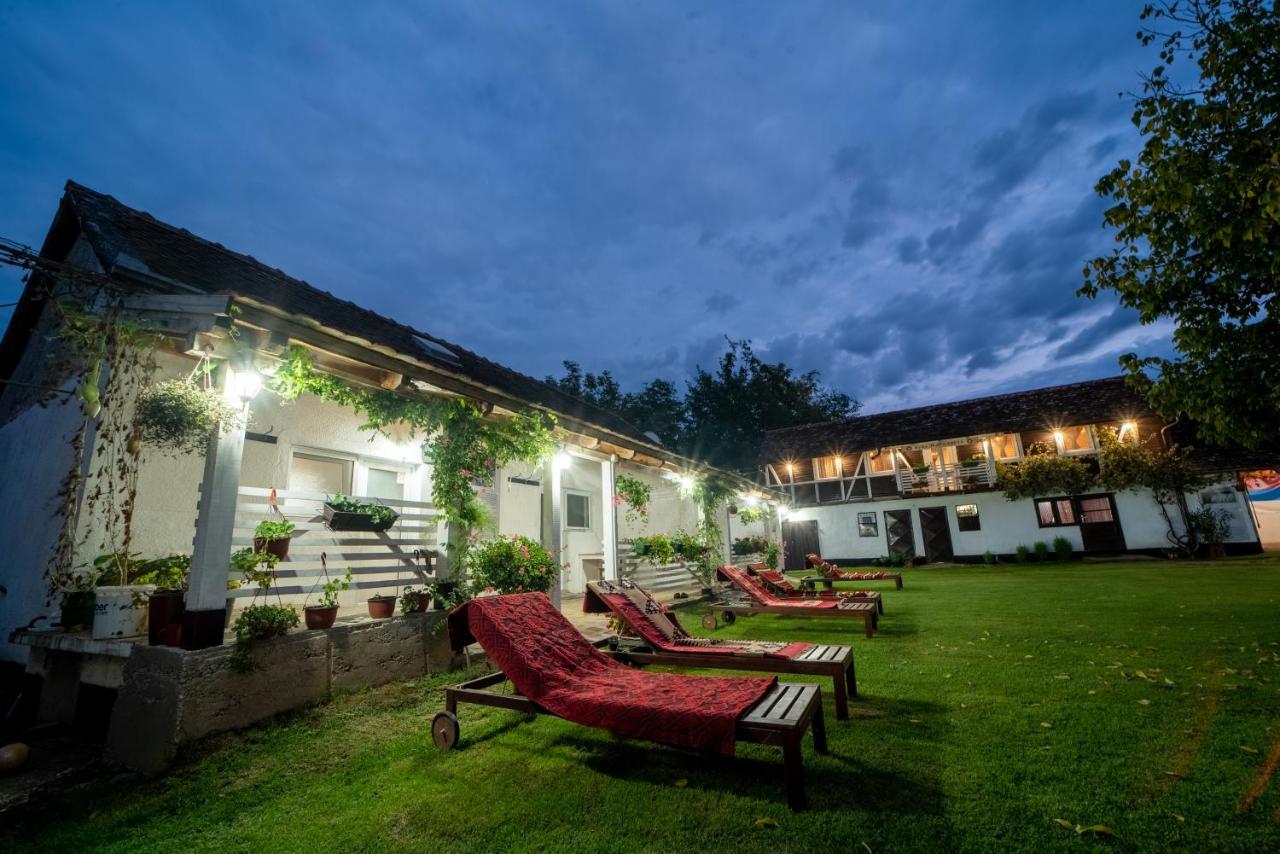 Domacinstvo Cikic Zasavica Guest House Eksteriør bilde