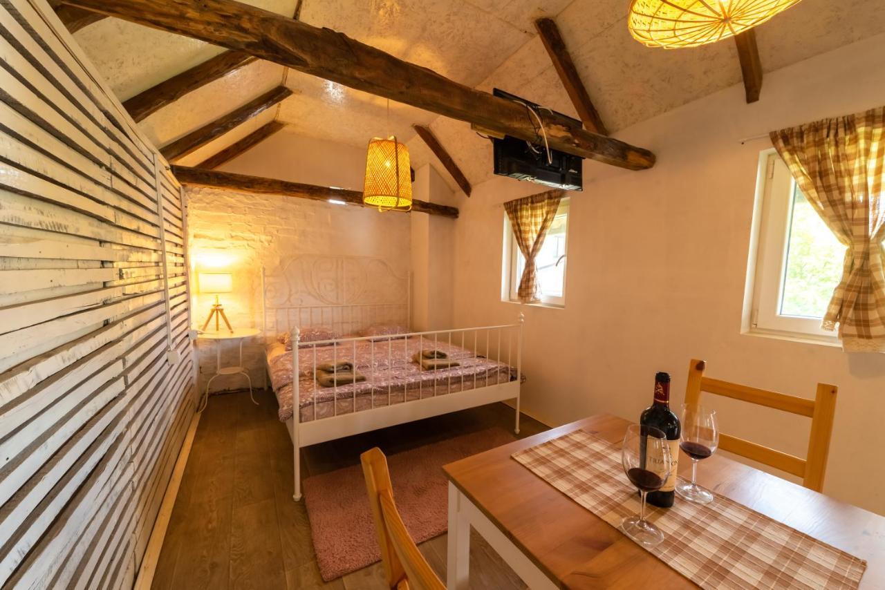 Domacinstvo Cikic Zasavica Guest House Eksteriør bilde